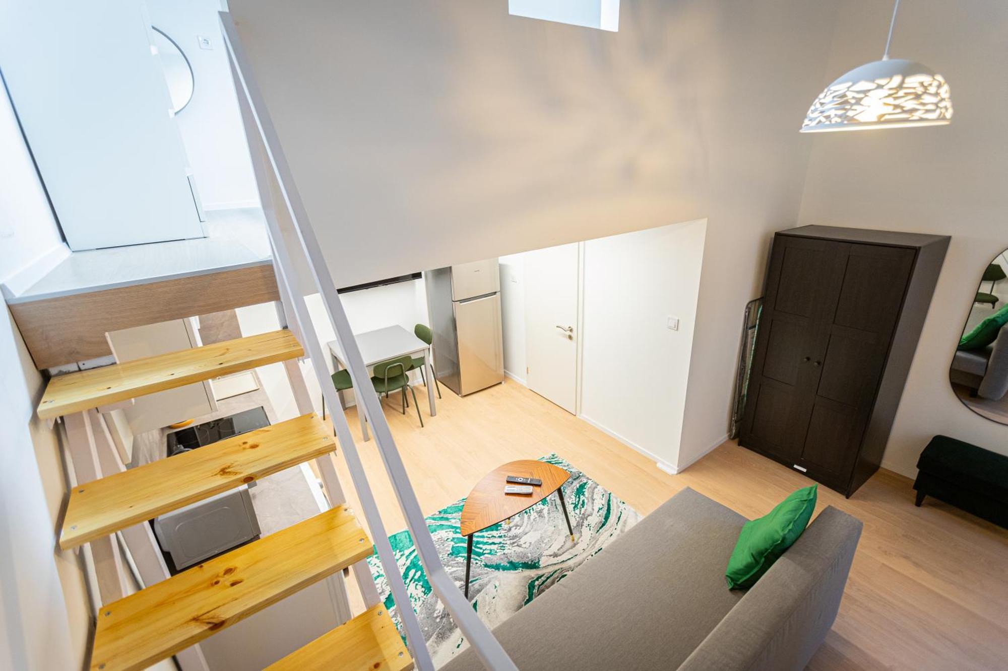 Apartment Cute Gallery Flat In Budapest, Spring *